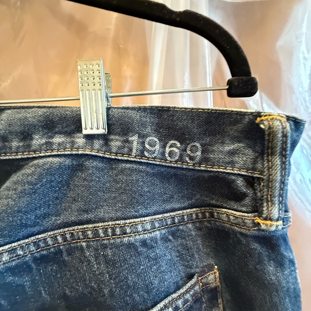 Gap Men’s denim jeans 33x30. Loose fit